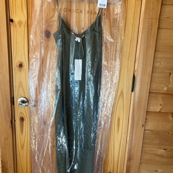 Chapel Silk Jacquard Dress in Bright Army - Picture 9 of 9